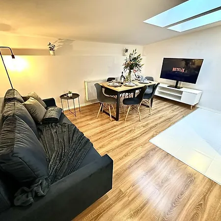 Cozy Old-Town Apartments At Kazimierz +Ac, Kitchen And Netflix Krakow Exterior photo