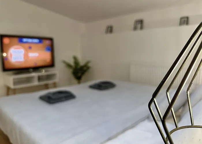 Cozy Old-Town Apartments At Kazimierz +Ac, Kitchen And Netflix